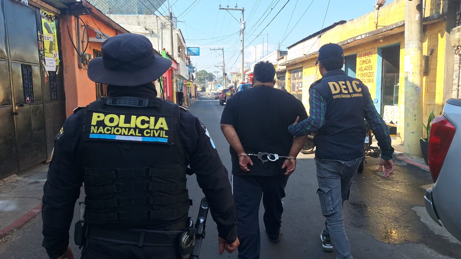 PNC captura a 52 presuntos extorsionistas en operativos masivos ...