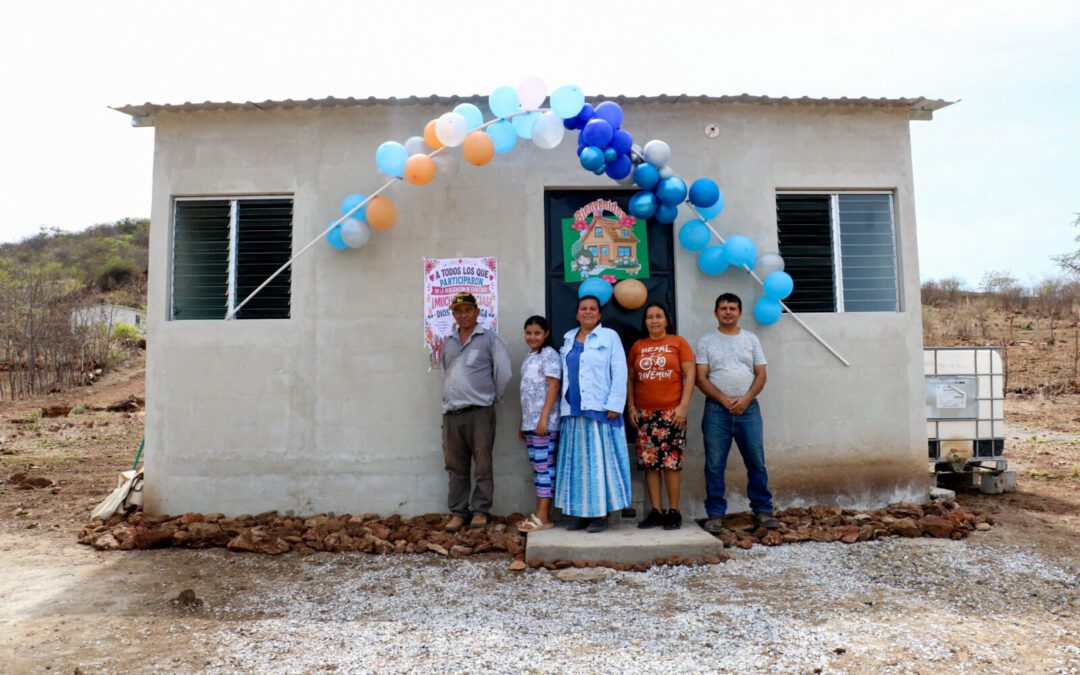 FOPAVI entrega 17 soluciones habitacionales en Usumatlán, Zacapa