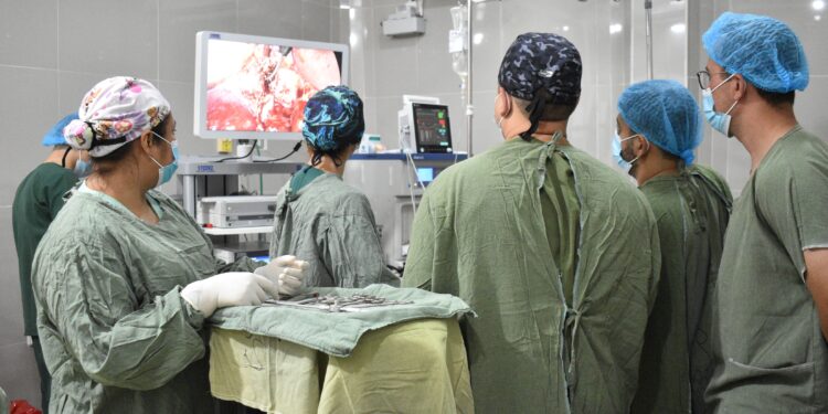 Hospital Regional de Zacapa refuerza su capacidad quirúrgica