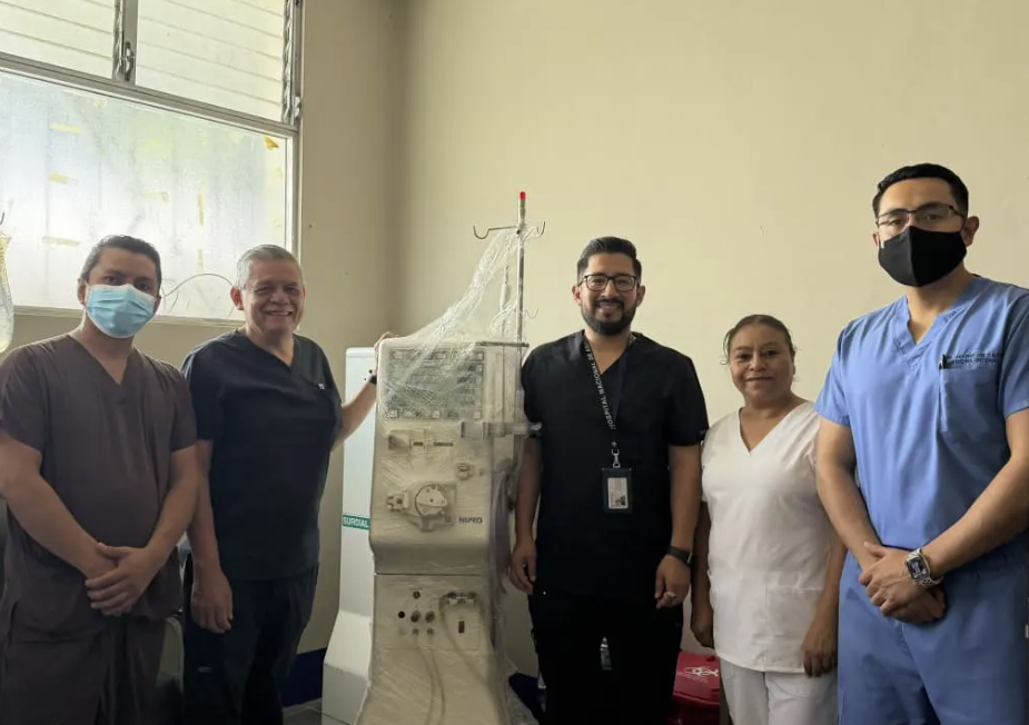 Refuerzan la atención con nuevo espacio para servicio de hemodiálisis