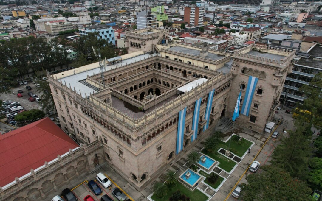 Gobernación licita equipo para fortalecer las capacidades de la PNC