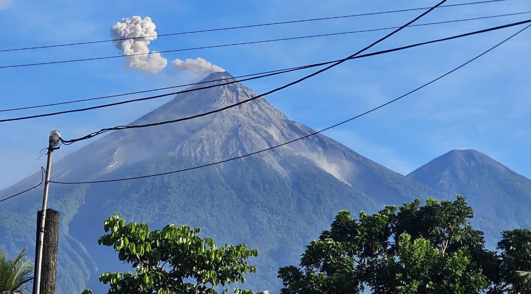 Calma vuelve tras 50 horas de erupción del volcán de Fuego