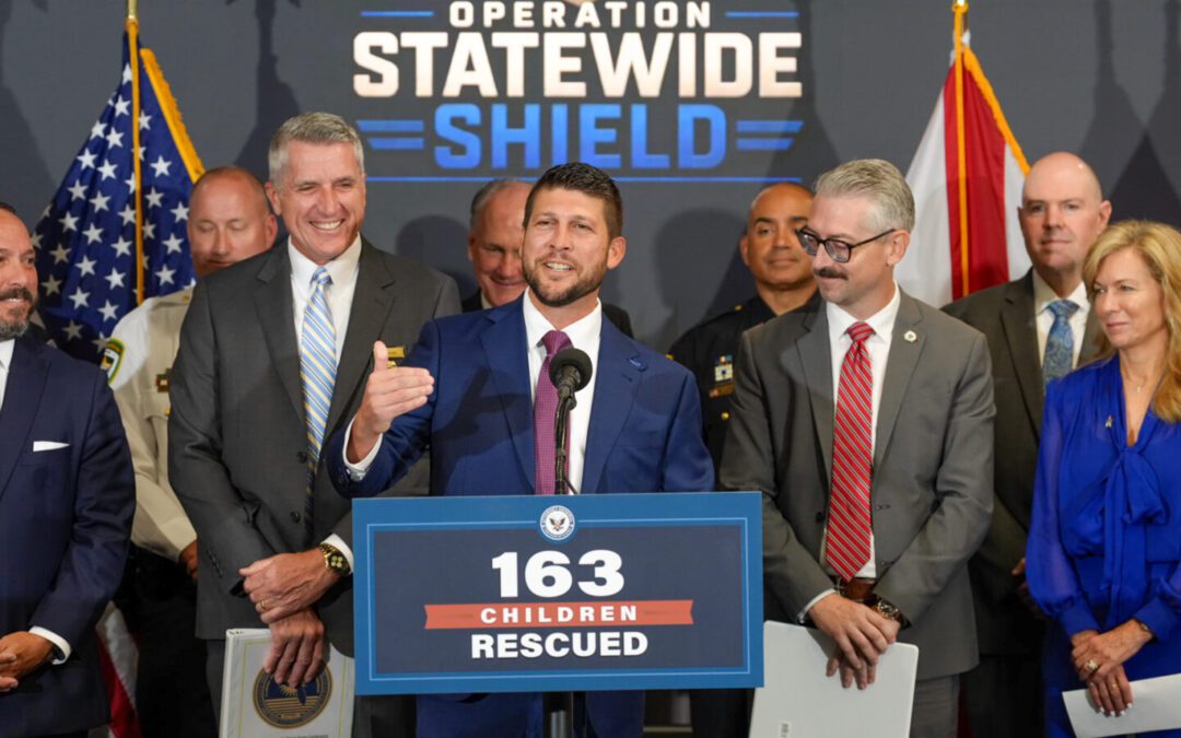 Logran rescatar en Florida 163 infantes en riesgo de abusos