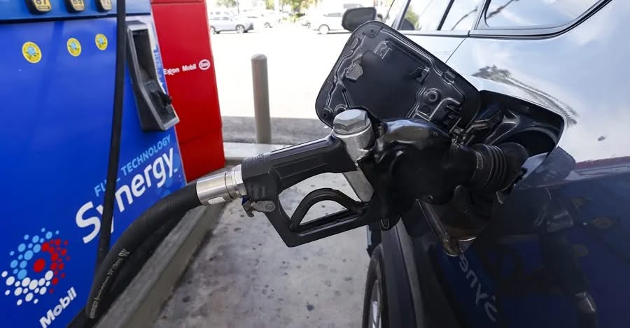 Minfín insta a buscar medidas estructurales a combustibles