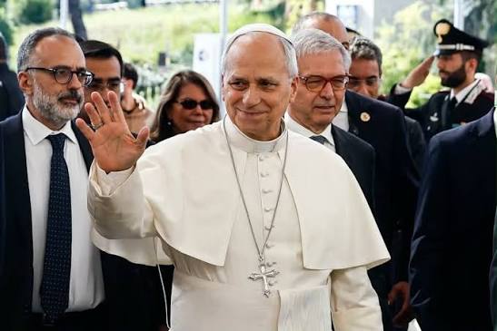 El papa León XIV fue operado con éxito del nódulo pulmonar