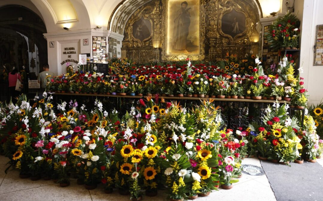 Agradecimientos a San Judas Tadeo concentra a miles de devotos en la zona 1