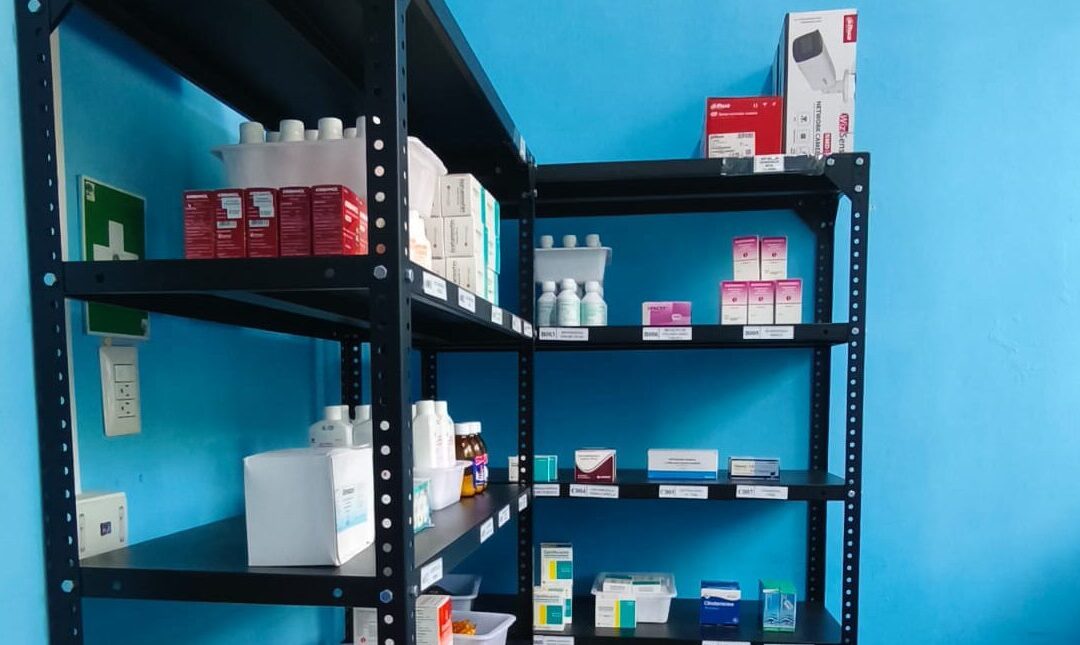Salud abre farmacia Proam en Puerto Barrios