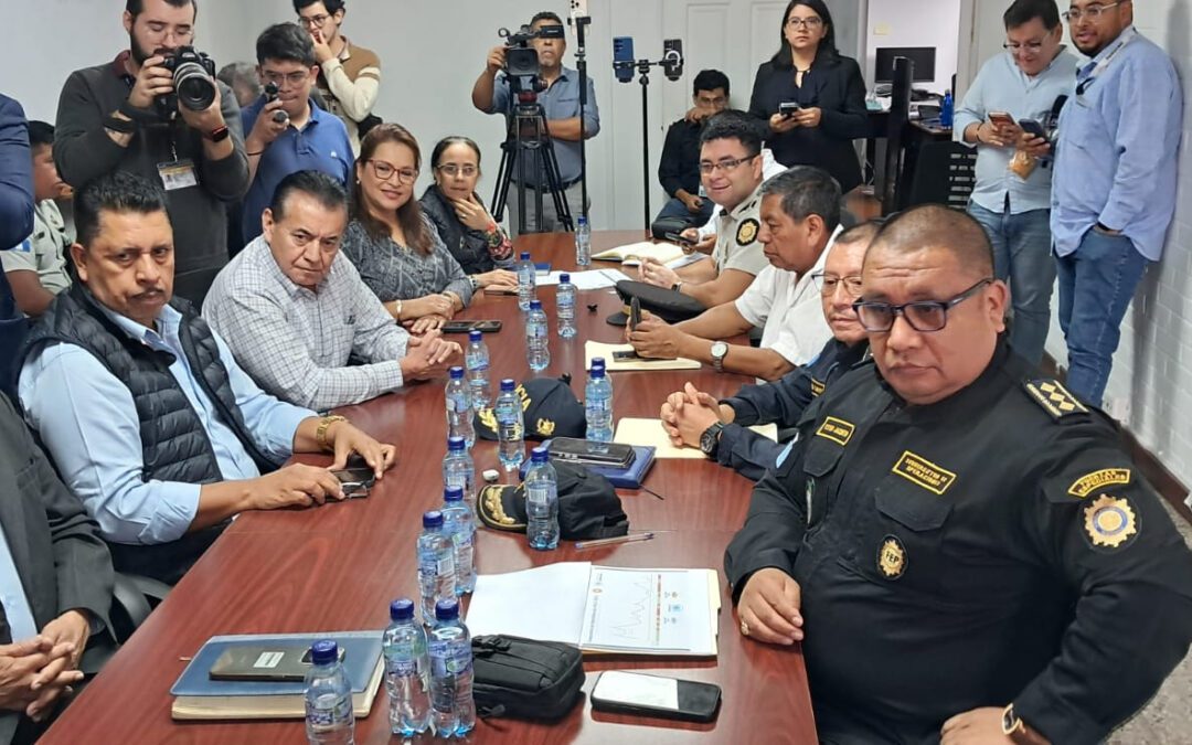 PNC ratifica pesquisas contra siete agentes por caso Foppa